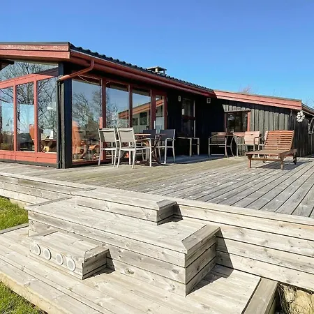 Ferienhaus Gemütliches Haus Mit 3 Schlafzimmern In Nykøbing Sj Klint